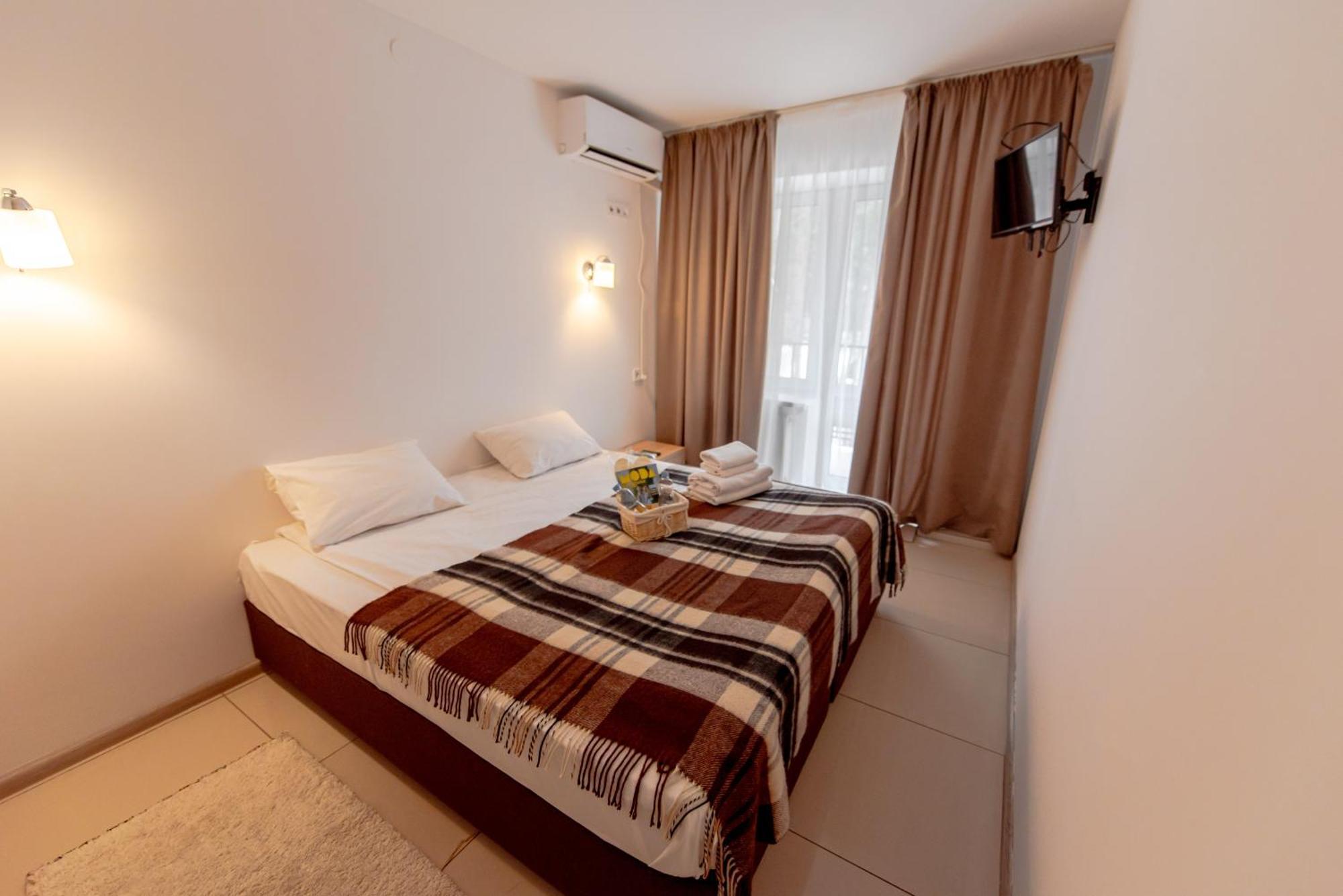 Sosnovel Otel